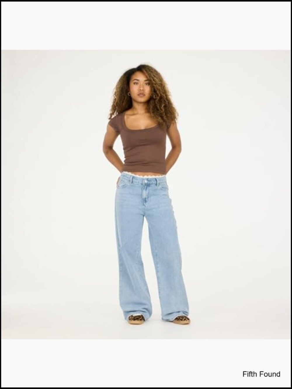 Wide Leg High Rise Jeans with Lace Trim Waistband - Picture 2 of 7